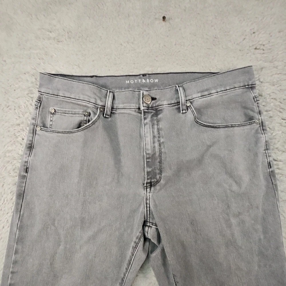Mott Bow Jeans Mens 34x30 Slim Stone Gray Minimalist Preppy Ultra Soft Stretch
